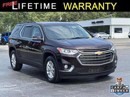 2021 Chevrolet Traverse LT Cloth