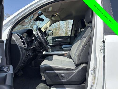 Bright White Clearcoat 2020 RAM 1500 Big Horn/Lone Star