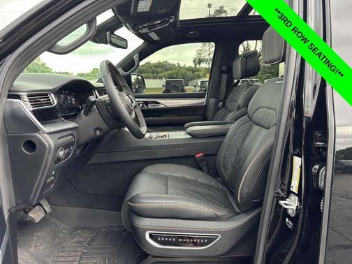 2023 Jeep Grand Wagoneer L Series III 4x4