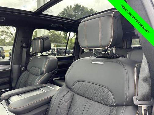 2023 Jeep Grand Wagoneer L Series III 4x4