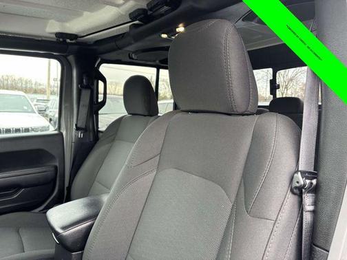 2023 Jeep Gladiator Sport S