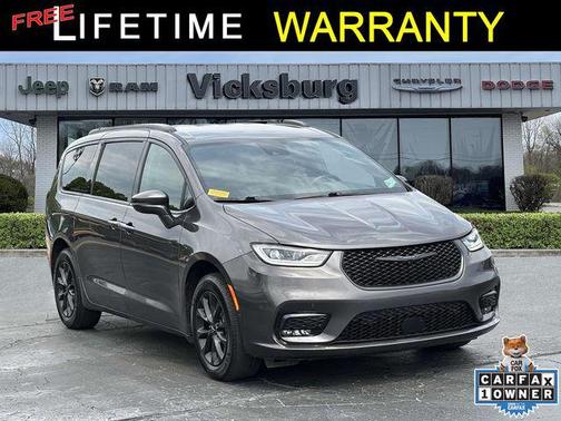 2021 Chrysler Pacifica Touring L