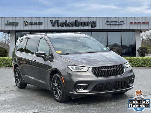 2021 Chrysler Pacifica Touring L