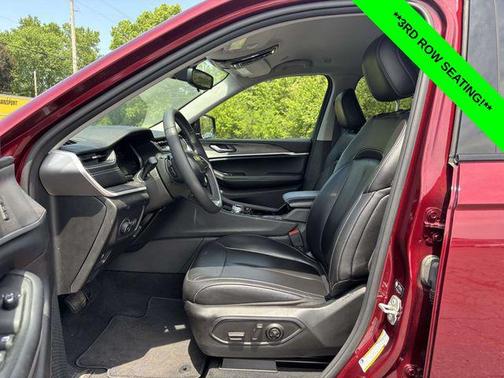 Velvet Red Pearlcoat 2023 Jeep Grand Cherokee Limited