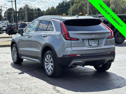 2023 Cadillac XT4 Premium Luxury