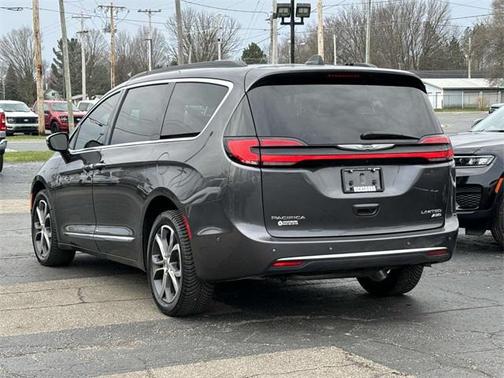 2023 Chrysler Pacifica Limited