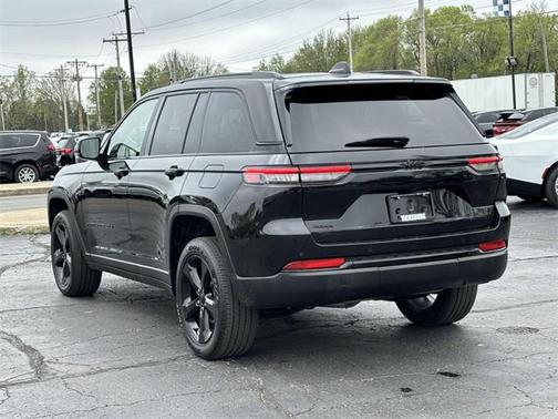 2023 Jeep Grand Cherokee Altitude