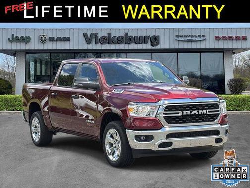 Delmonico Red Pearlcoat 2023 RAM 1500 Big Horn/Lone Star