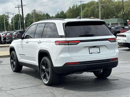 2023 Jeep Grand Cherokee Limited X