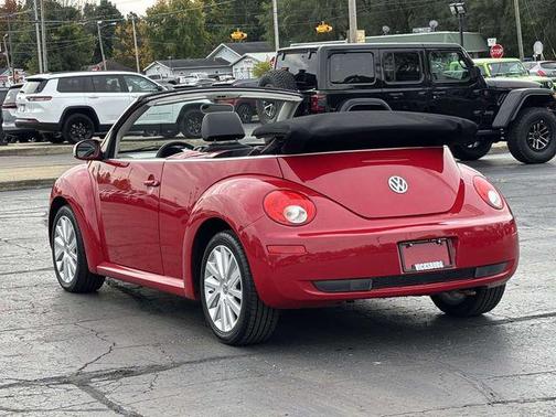 2008 Volkswagen New Beetle SE