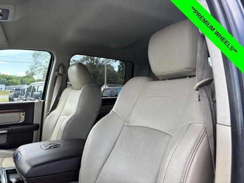 2013 RAM 1500 Laramie