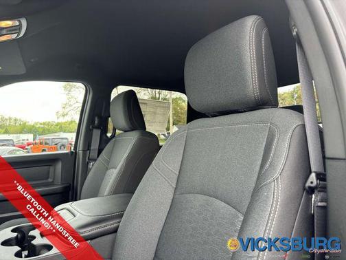2025 RAM 2500 Tradesman Crew Cab 4x4 6'4' Box