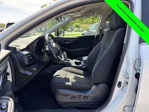 Crystal White Pearl 2024 Subaru Outback Premium