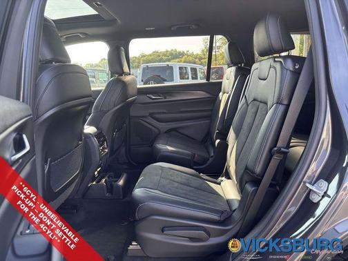 2025 Jeep Grand Cherokee L Altitude