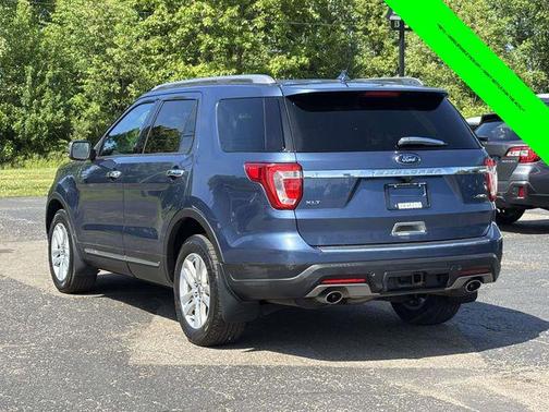 Blue Metallic 2018 Ford Explorer XLT