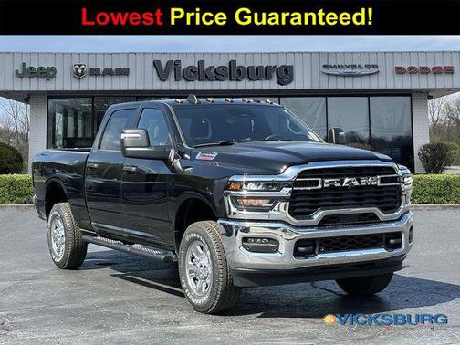 2025 RAM 2500 Tradesman Crew Cab 4x4 6'4' Box