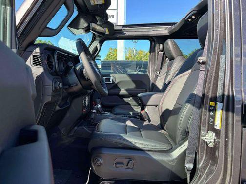 Crystal Metallic 2027 Jeep Wrangler Rubicon