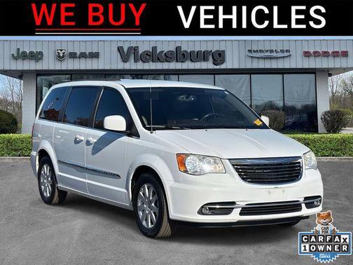 2014 Chrysler Town & Country Touring