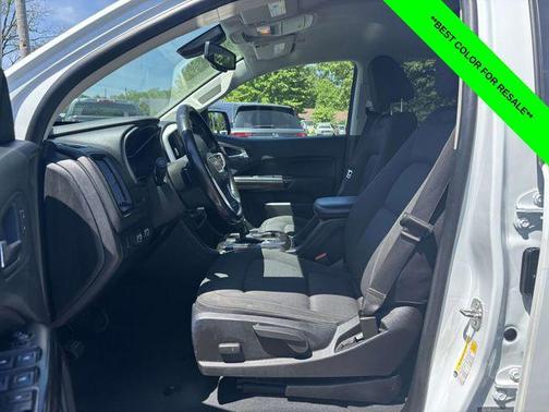 Summit White 2019 GMC Canyon SLE