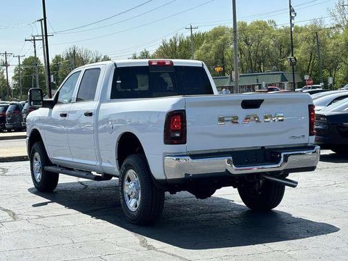 2025 RAM 2500 Tradesman Crew Cab 4x4 6'4' Box