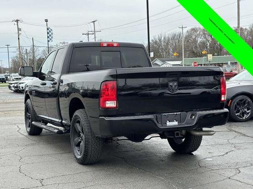 2022 RAM 1500 Classic SLT