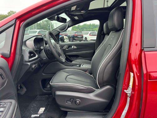 Red 2027 Chrysler Pacifica Limited
