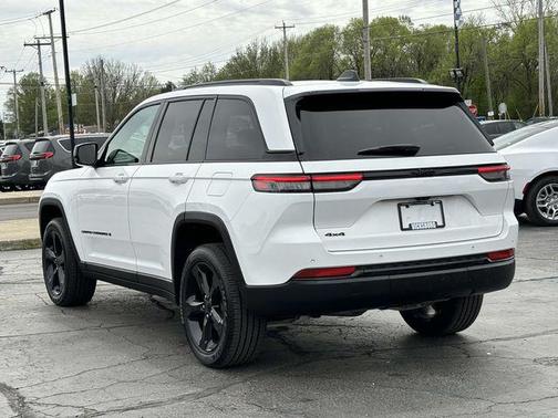2024 Jeep Grand Cherokee Altitude