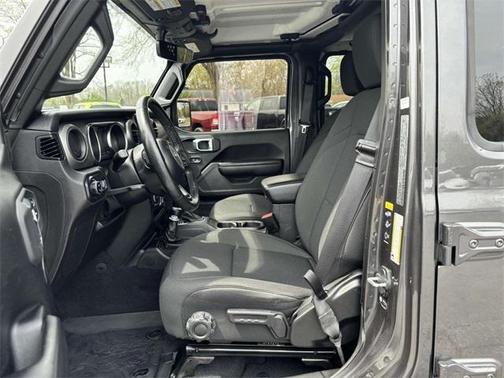 2021 Jeep Gladiator Willys 4x4