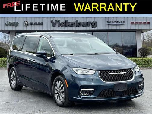 2022 Chrysler Pacifica Hybrid Touring L