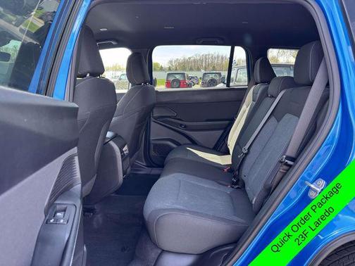 Hydro Blue Pearlcoat 2026 Jeep Cherokee Laredo 4x4