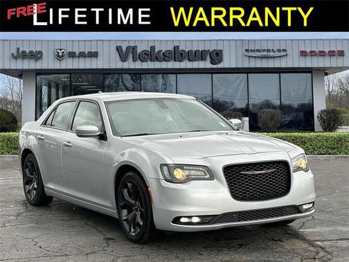 2023 Chrysler 300 S