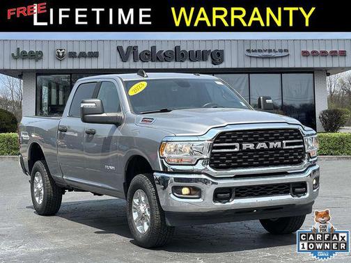 2023 RAM 2500 Big Horn Crew Cab 4x4 6'4' Box