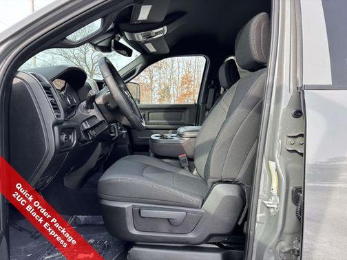 2026 RAM 2500 Black Express Crew Cab 4x4 6'4' Box