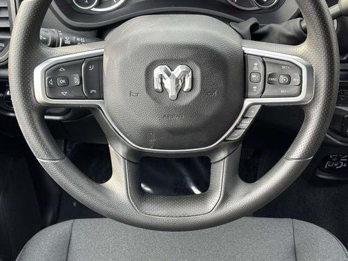 2026 RAM 2500 Black Express Crew Cab 4x4 6'4' Box