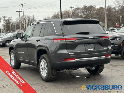 2025 Jeep Grand Cherokee Laredo