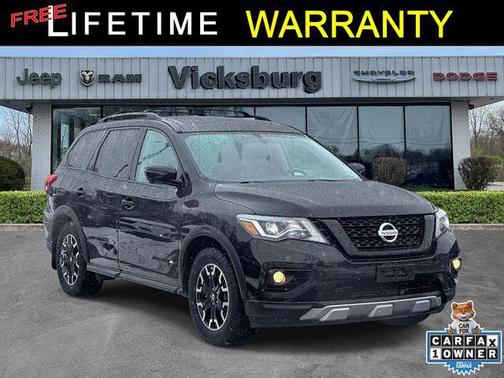 2019 Nissan Pathfinder SL