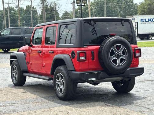 2022 Jeep Wrangler Unlimited Sport