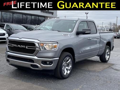 Photo 1 of 37 of 2021 RAM 1500 Big Horn