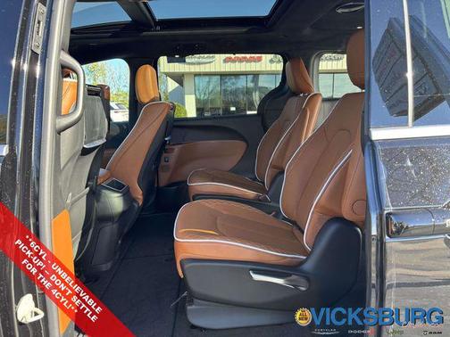 2026 Chrysler Pacifica L