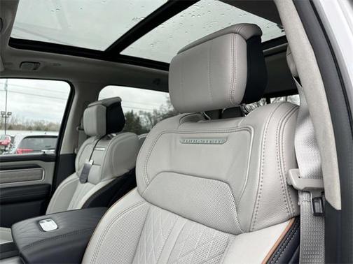 2025 RAM 1500 ST