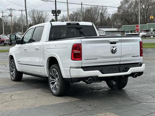 2025 RAM 1500 ST