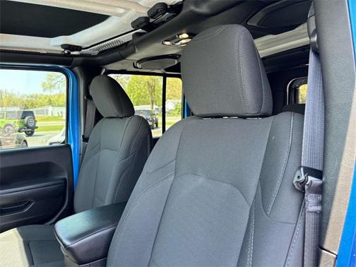 2022 Jeep Wrangler Unlimited Sport Altitude