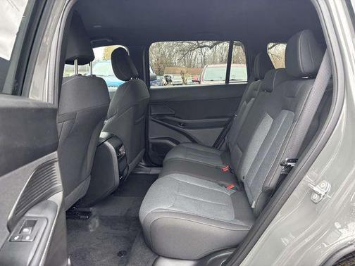 Sting-Gray Clearcoat 2026 Jeep Cherokee Laredo 4x4