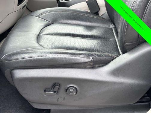 2018 Chrysler Pacifica Touring-L