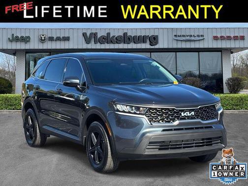 2022 Kia Sorento LX