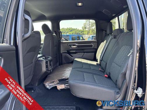 2025 RAM 1500 Big Horn/Lone Star