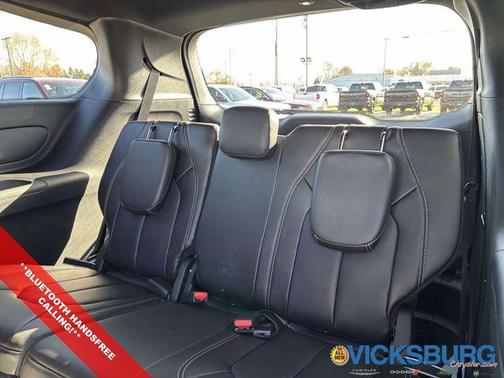 2026 Chrysler Pacifica L