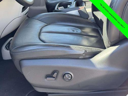 2018 Chrysler Pacifica Touring-L