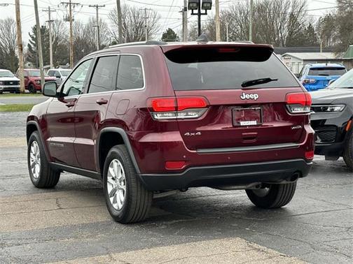 2021 Jeep Grand Cherokee Laredo