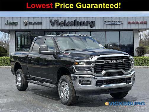 2025 RAM 2500 Tradesman Crew Cab 4x4 6'4' Box